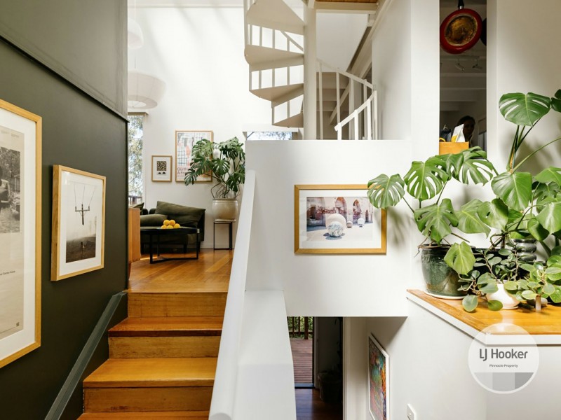 31 Liverpool Crescent, West Hobart TAS 7000