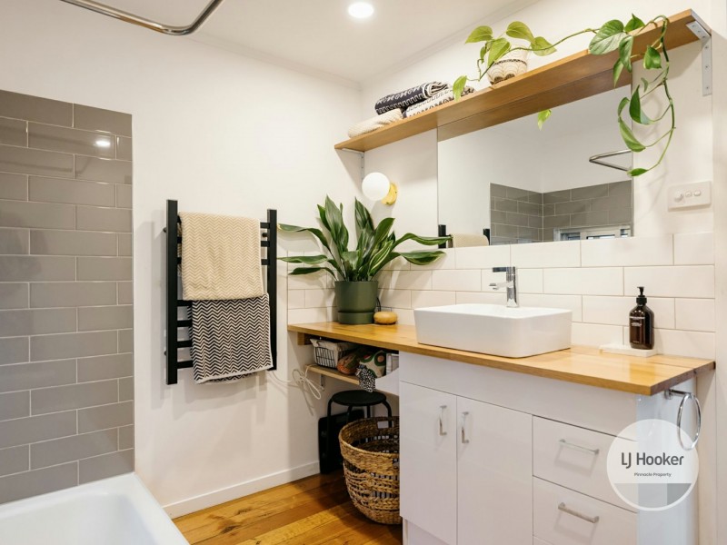 31 Liverpool Crescent, West Hobart TAS 7000