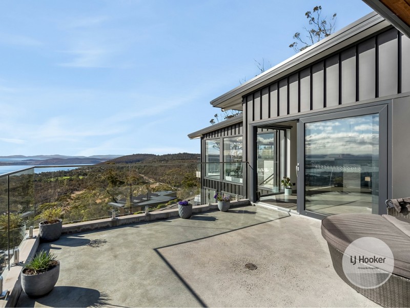 46 Hillcrest Road, Tolmans Hill TAS 7007