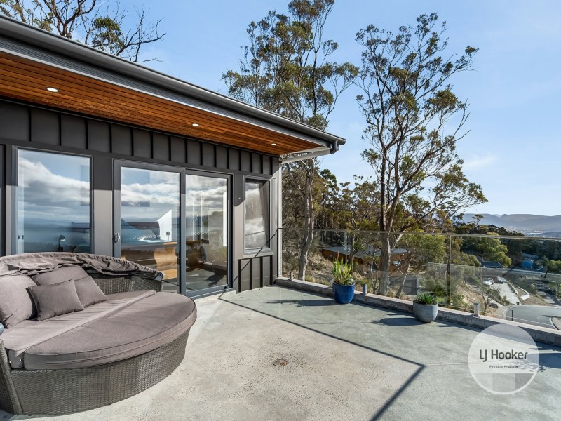 46 Hillcrest Road, Tolmans Hill TAS 7007