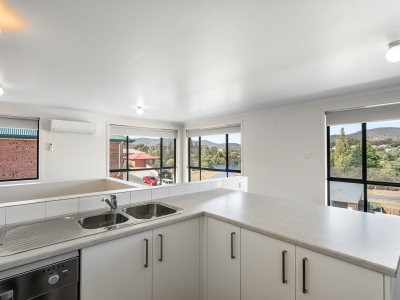 14 Craw Street, New Norfolk TAS 7140