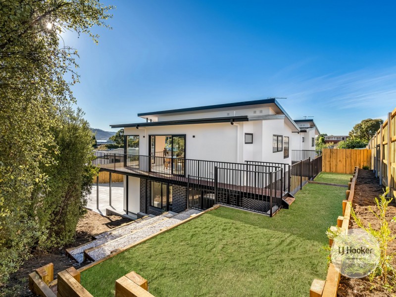 Unit 2/2 Stourton Street, Rosetta TAS 7010