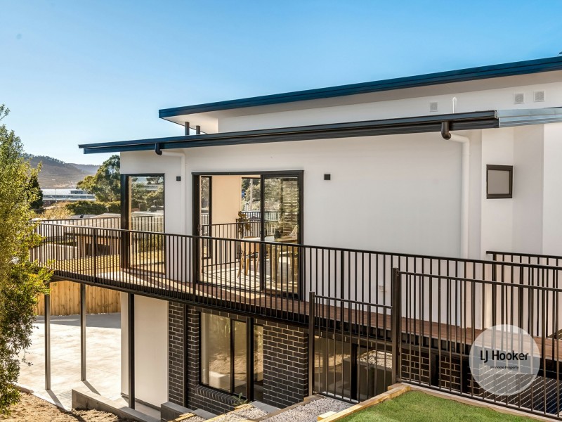 Unit 2/2 Stourton Street, Rosetta TAS 7010