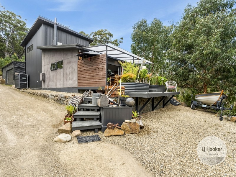 186 Old Jetty Road, Eaglehawk Neck TAS 7179
