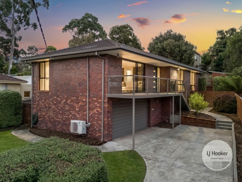 16 Illawarra Road, Blackmans Bay TAS 7052