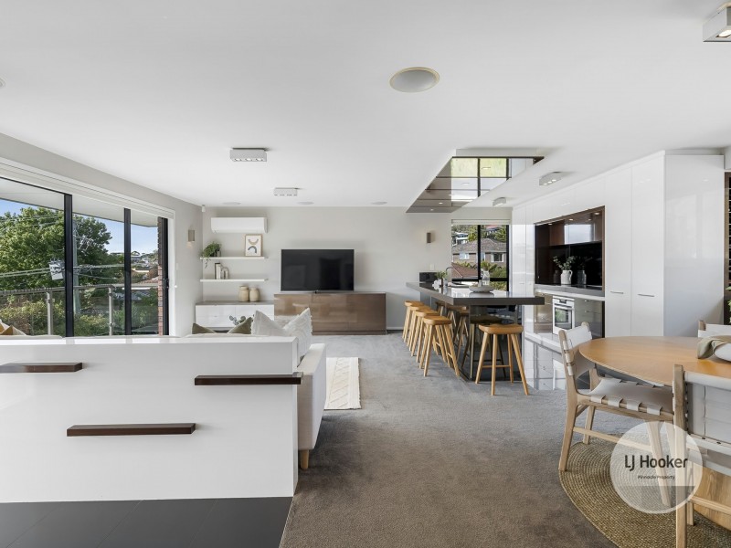 16 Illawarra Road, Blackmans Bay TAS 7052