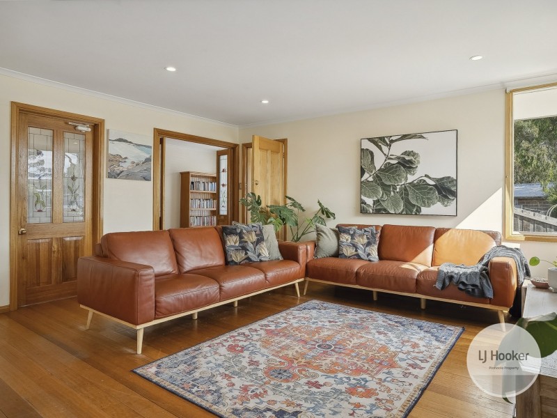 23 Hookey Place, Rokeby TAS 7019