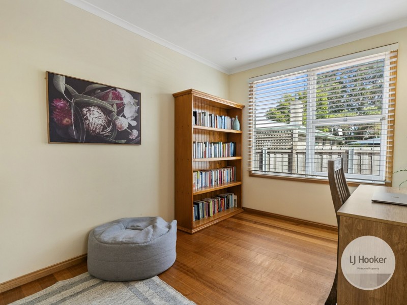23 Hookey Place, Rokeby TAS 7019