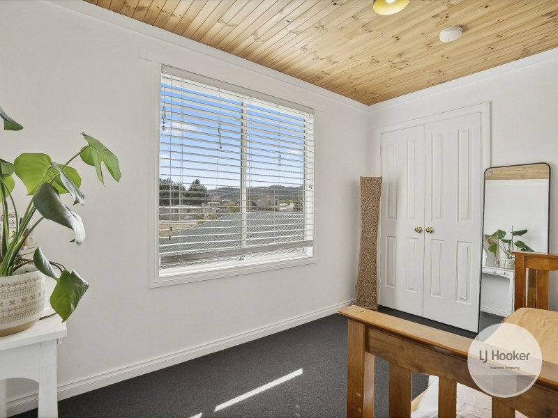 23 Hookey Place, Rokeby TAS 7019