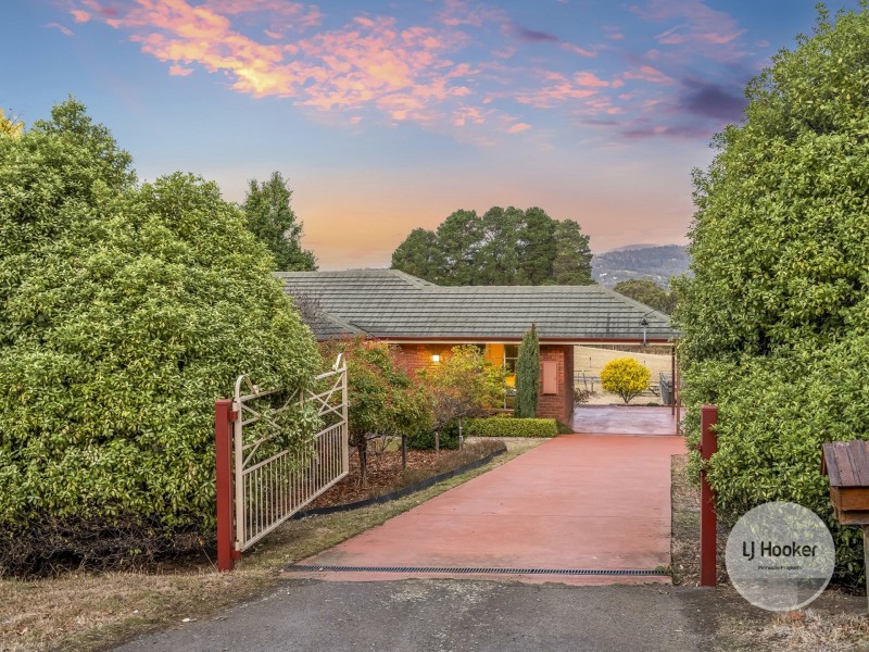 4 Blackwood Grove, Margate TAS 7054