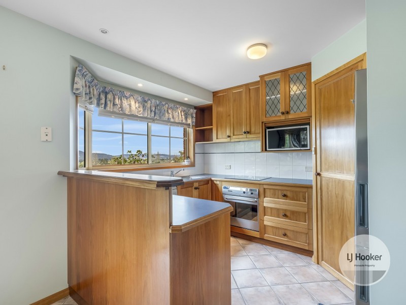 4 Blackwood Grove, Margate TAS 7054