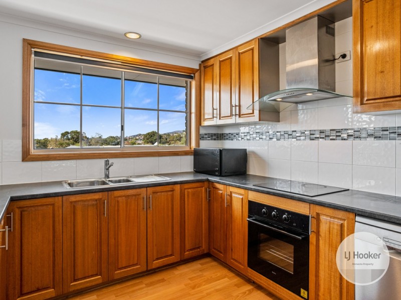 23 Chardonnay Drive, Berriedale TAS 7011