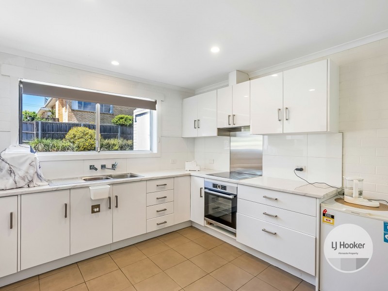 4/287 Churchill Avenue, Sandy Bay TAS 7005