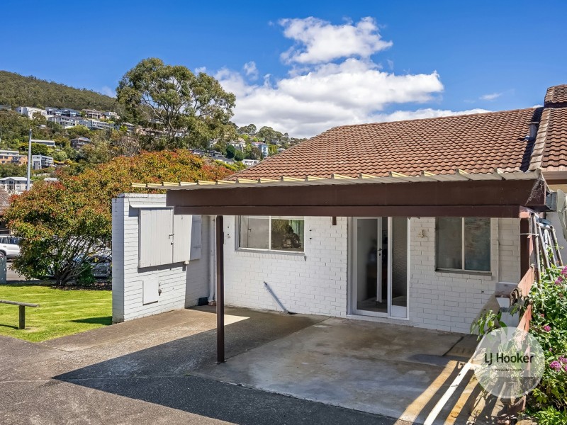 4/287 Churchill Avenue, Sandy Bay TAS 7005