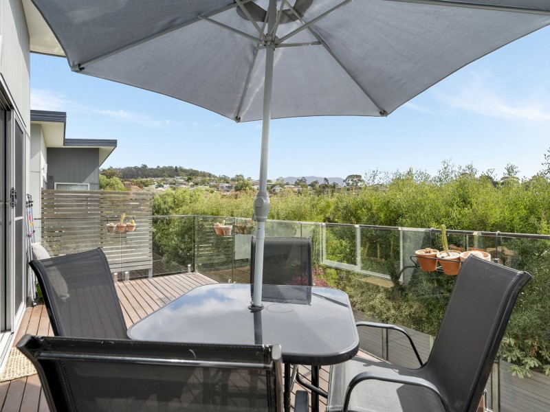 6/25 Powell, Blackmans Bay TAS 7052