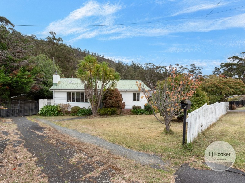 13 Apanie Crescent, Chigwell TAS 7011