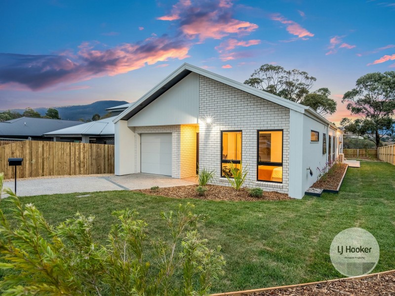 110 Stony Point Drive, Austins Ferry TAS 7011