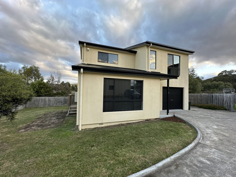 3/49 Staff Road, Electrona TAS 7054