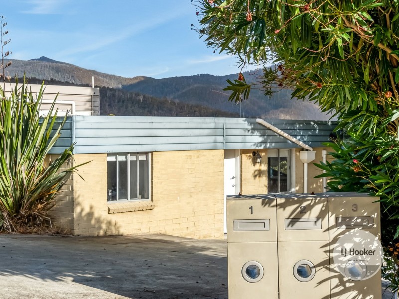 1/7 Castlereagh Court, Lenah Valley TAS 7008