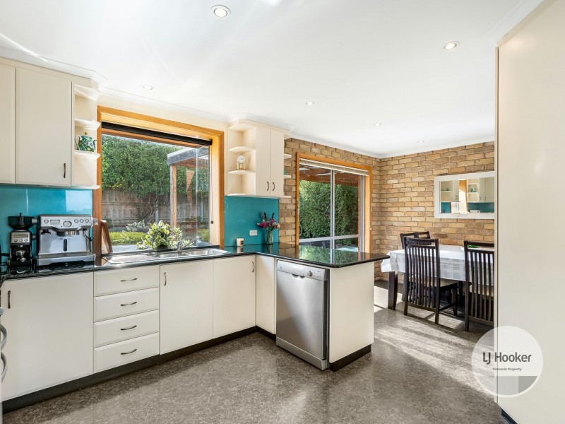 239 Redwood Road, Kingston TAS 7050