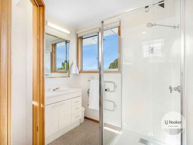 239 Redwood Road, Kingston TAS 7050