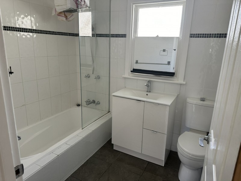 1/265 Cambridge Road, Warrane TAS 7018