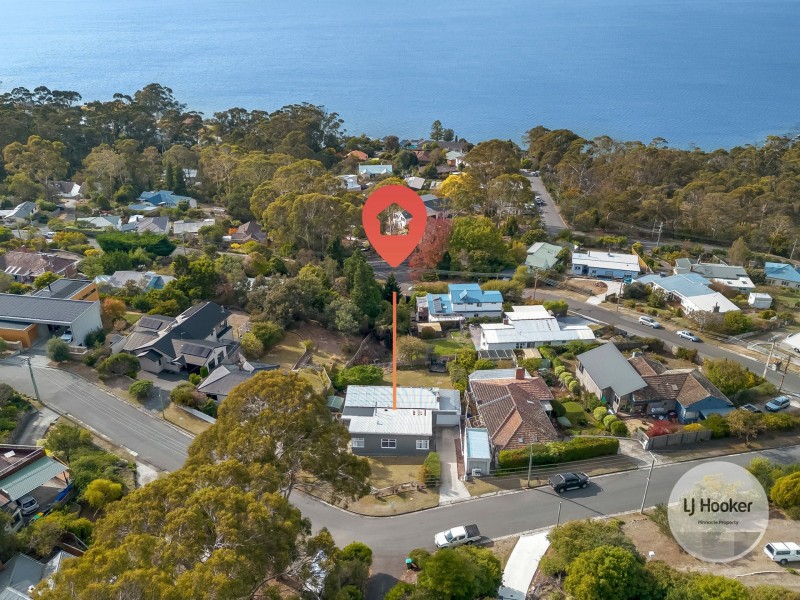 3 Elandra Road, Taroona TAS 7053