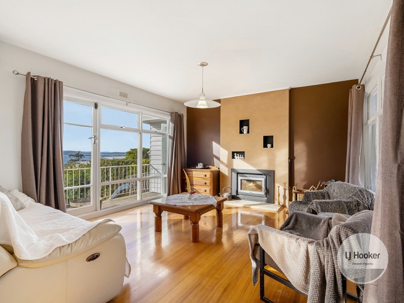 3 Elandra Road, Taroona TAS 7053