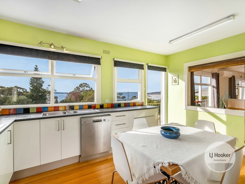 3 Elandra Road, Taroona TAS 7053