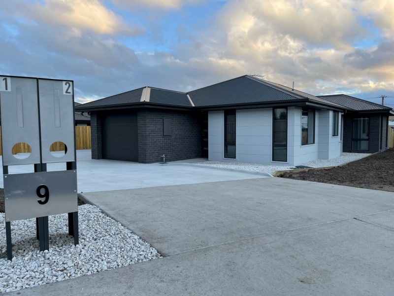 1/9 Dulcie Court, Oakdowns TAS 7019
