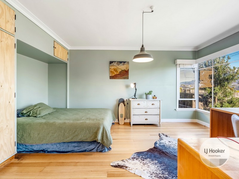 32 East Derwent Highway, Rose Bay TAS 7015