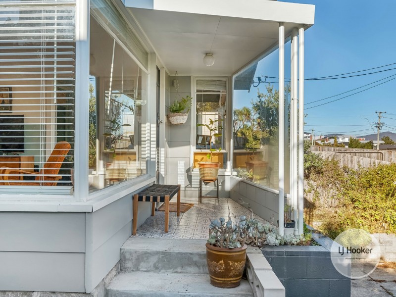 32 East Derwent Highway, Rose Bay TAS 7015