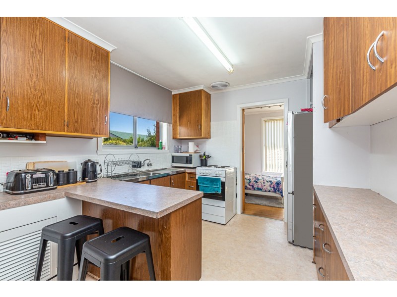 8 Winifred Place, Austins Ferry TAS 7011