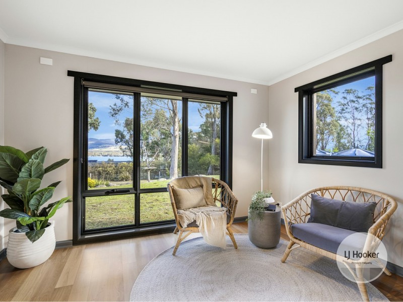 5 Jessica Court, Howden TAS 7054