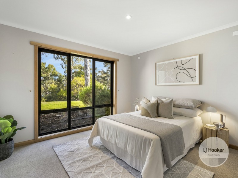 5 Jessica Court, Howden TAS 7054