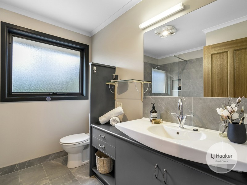 5 Jessica Court, Howden TAS 7054