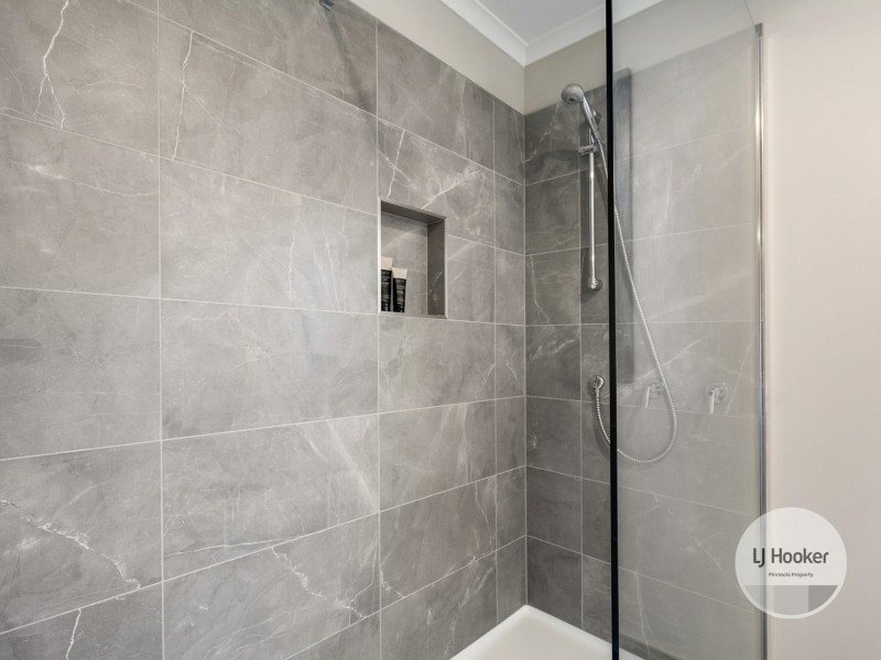 5 Jessica Court, Howden TAS 7054