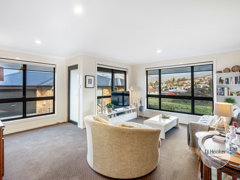 1/3 Willow Walk, Austins Ferry TAS 7011