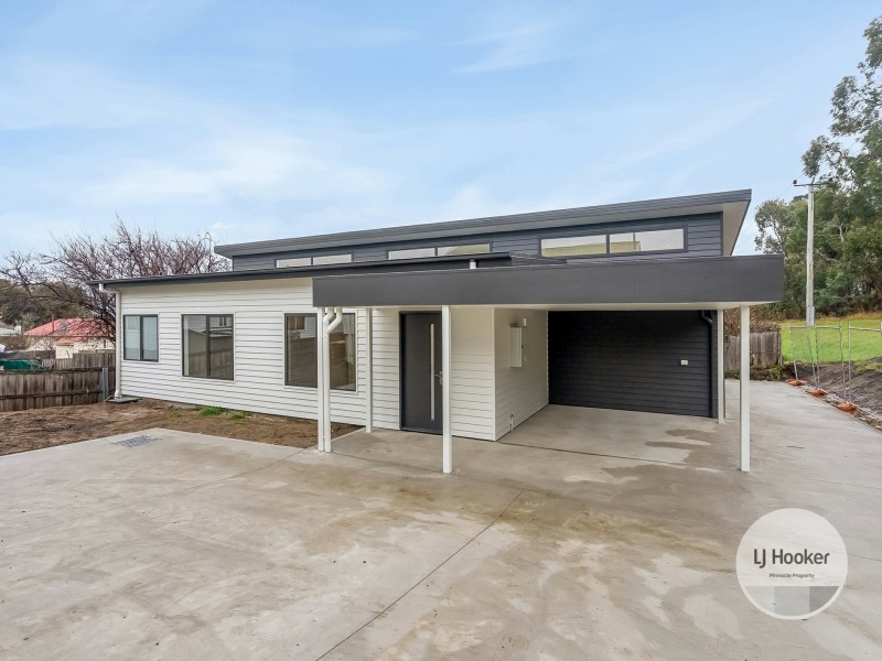 8a Roebuck Street, Warrane TAS 7018