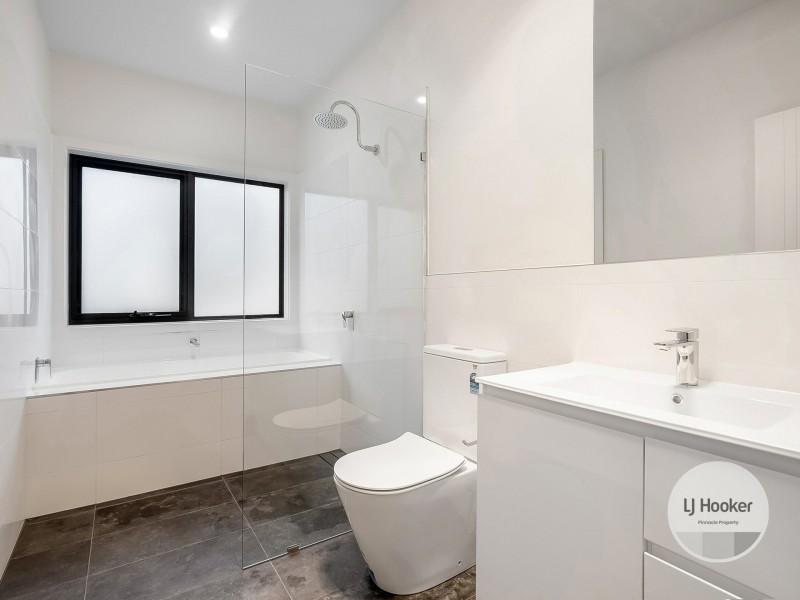 8a Roebuck Street, Warrane TAS 7018