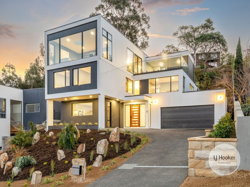 7 Tennyson Court, West Hobart TAS 7000