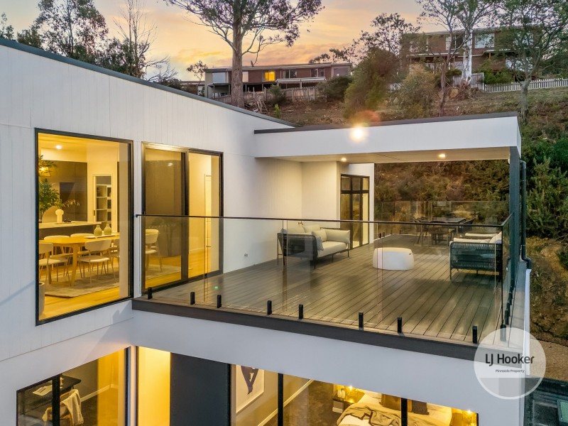 7 Tennyson Court, West Hobart TAS 7000