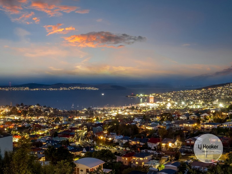 7 Tennyson Court, West Hobart TAS 7000