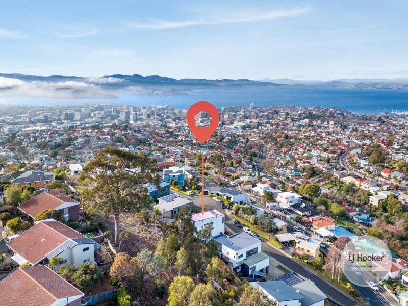 7 Tennyson Court, West Hobart TAS 7000