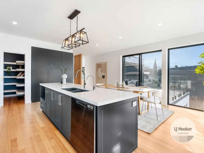 7 Tennyson Court, West Hobart TAS 7000