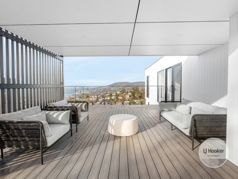 7 Tennyson Court, West Hobart TAS 7000