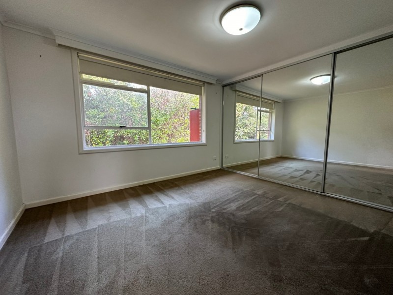 25 Gregson Avenue, New Town TAS 7008