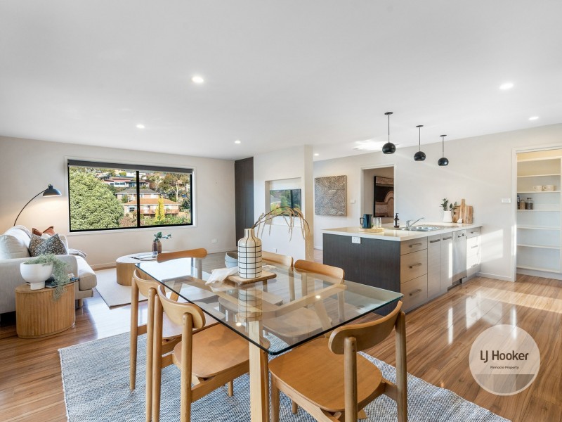129 Wells Parade, Blackmans Bay TAS 7052