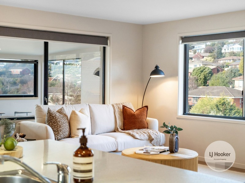 129 Wells Parade, Blackmans Bay TAS 7052