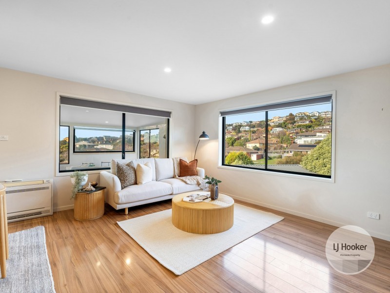 129 Wells Parade, Blackmans Bay TAS 7052